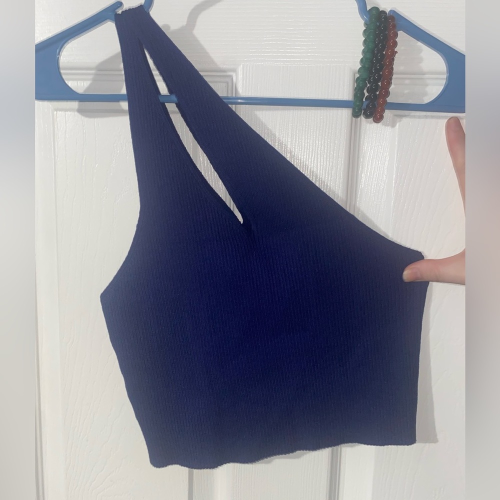 One Shoulder Cutout Crop Top